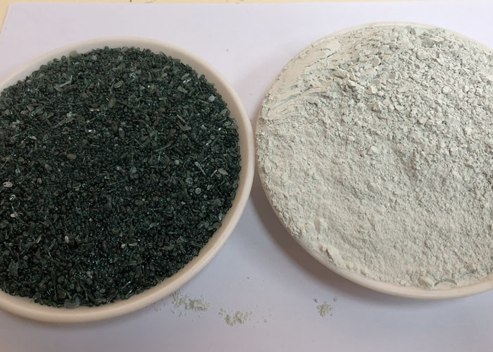 Lichtgrijs Groen C12A7-Calciumaluminaat voor snel het Plaatsen van Concreet Bijkomend Amorf Calciumaluminaat
